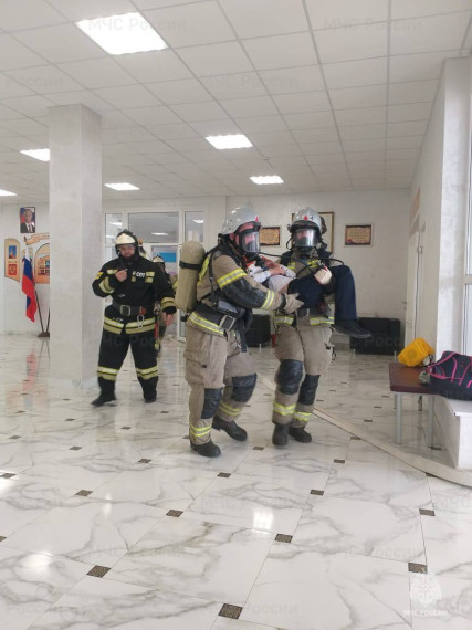 Пожарно-тактические учения прошли в ГБОУ «СОШ№6 г. Карабулак».